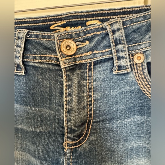 Seven7 Slim Straight Leg Faded Jeans - Picture 4 of 10